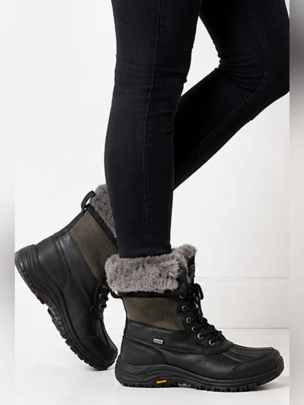 UGG Adirondack II Waterproof Winter Boots Black/Grey – Women’s US 7.5